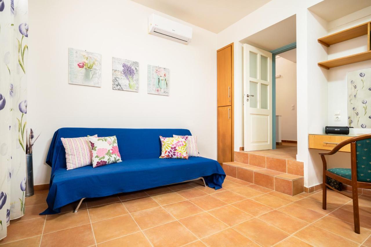 Beachfront Villa Turquoise With Private Pool, Bbq And Ping Pong Table Ханья Экстерьер фото