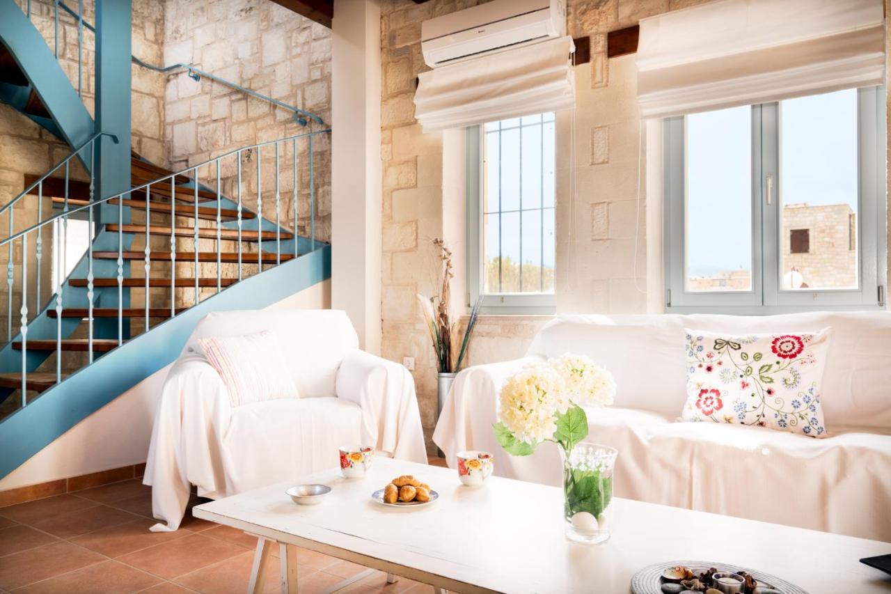 Beachfront Villa Turquoise With Private Pool, Bbq And Ping Pong Table Ханья Экстерьер фото